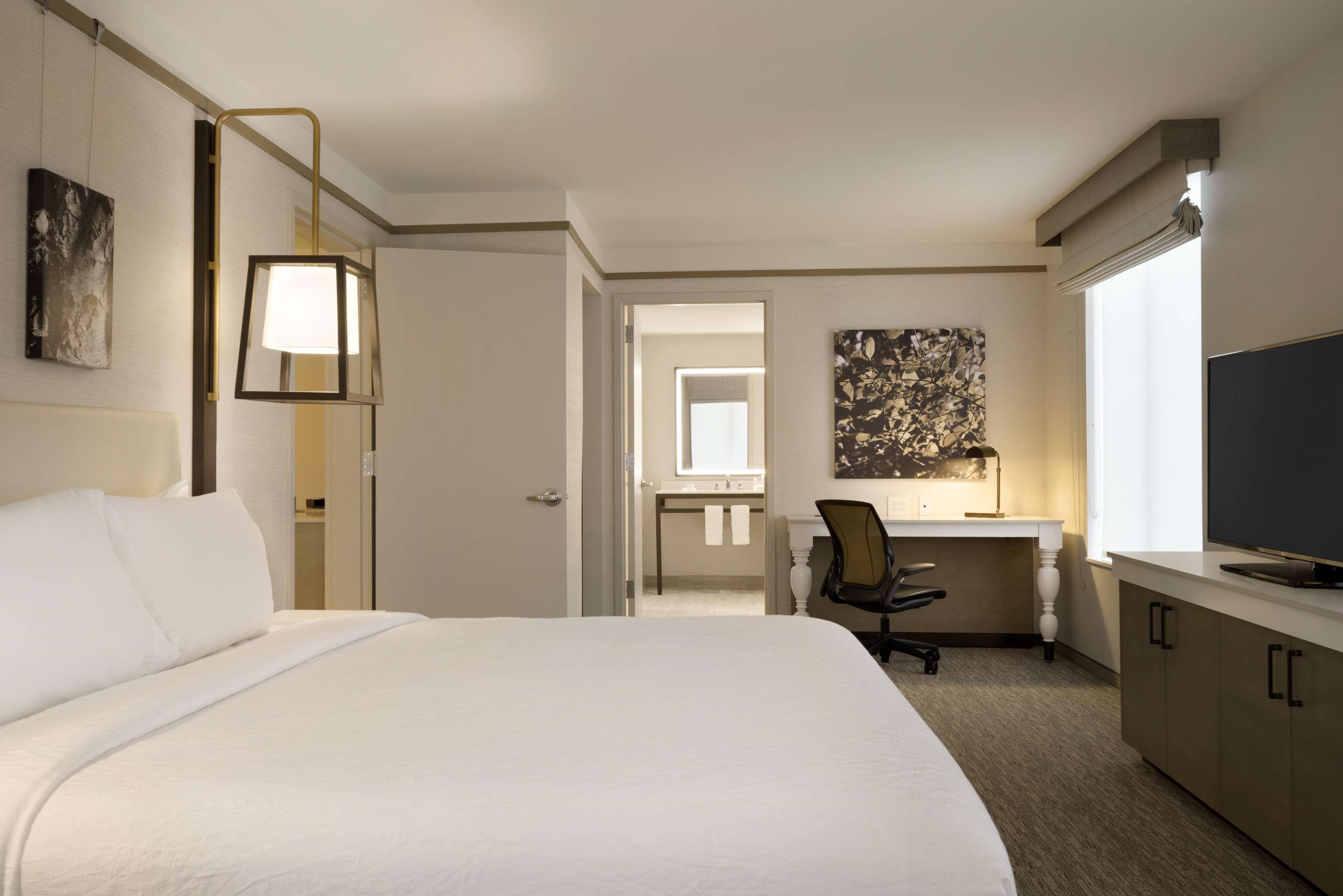 Hilton Garden Inn Newtown Square Radnor Eksteriør billede