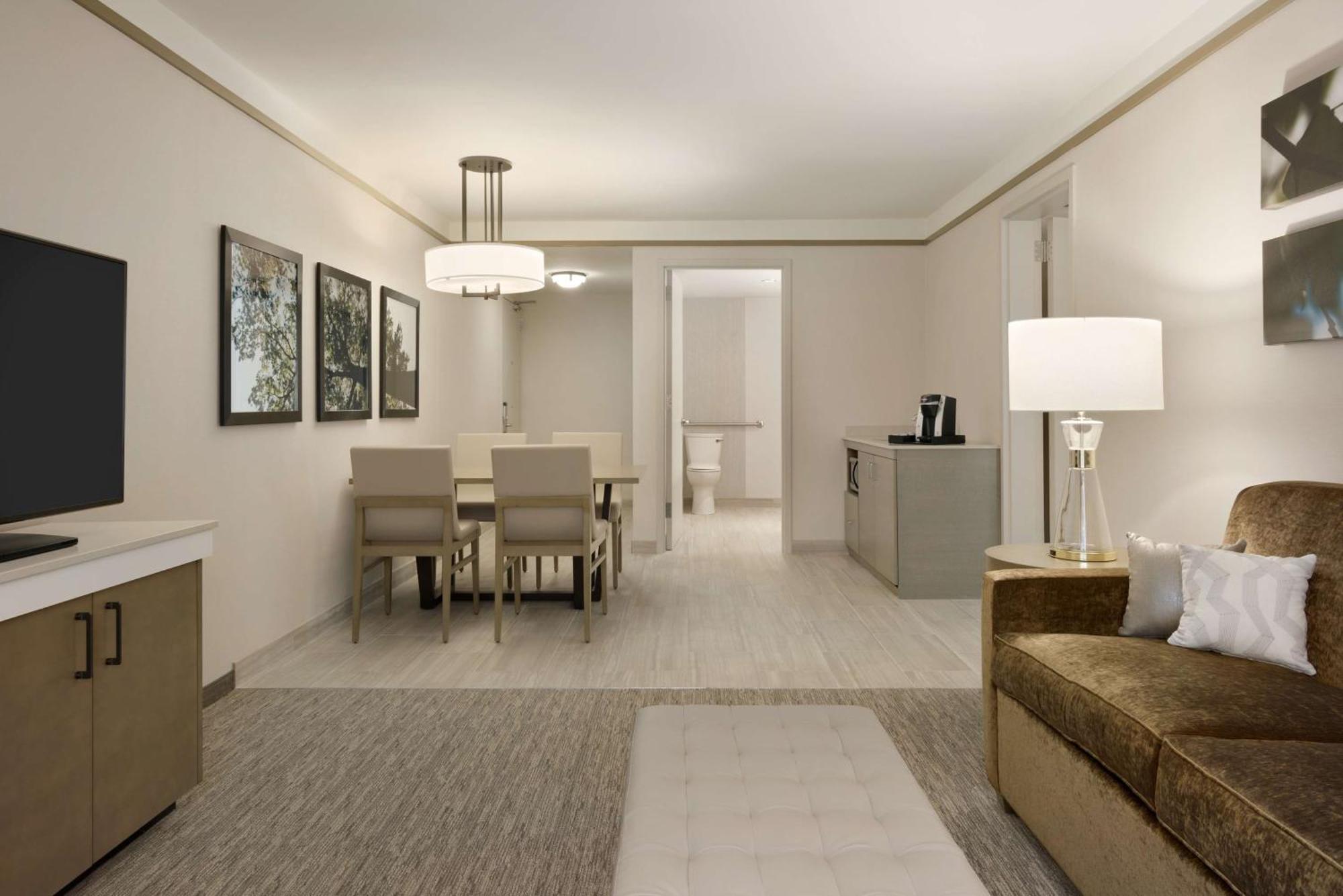 Hilton Garden Inn Newtown Square Radnor Eksteriør billede