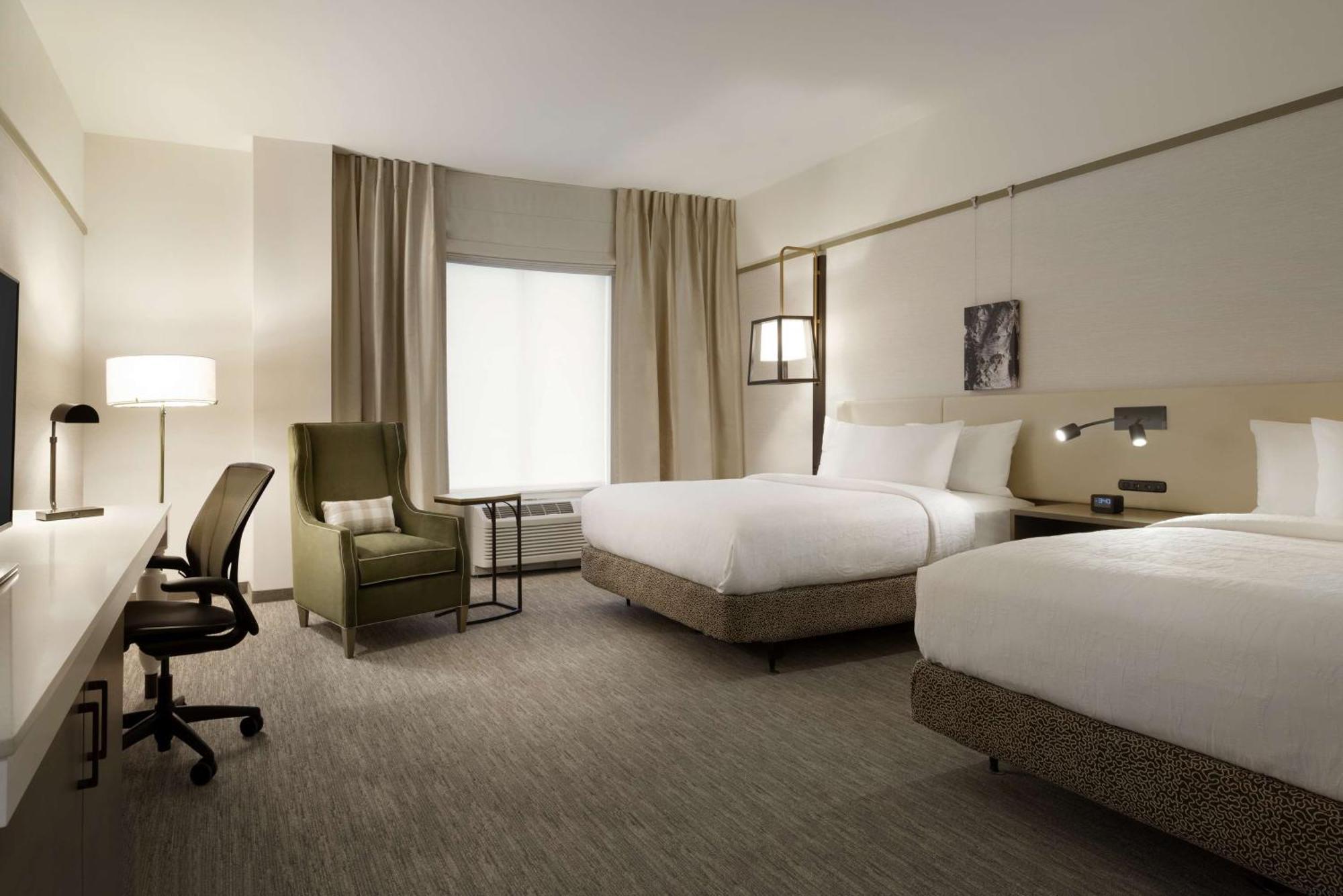 Hilton Garden Inn Newtown Square Radnor Eksteriør billede