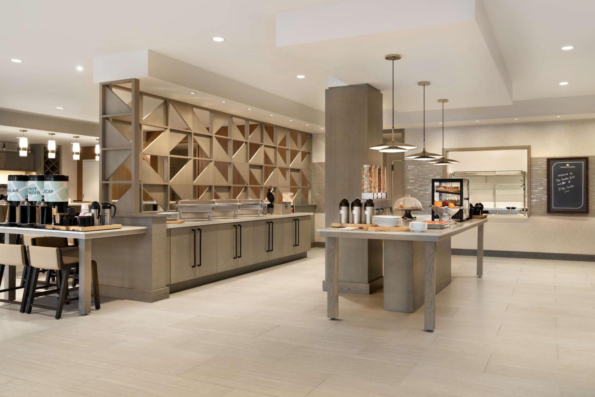 Hilton Garden Inn Newtown Square Radnor Eksteriør billede