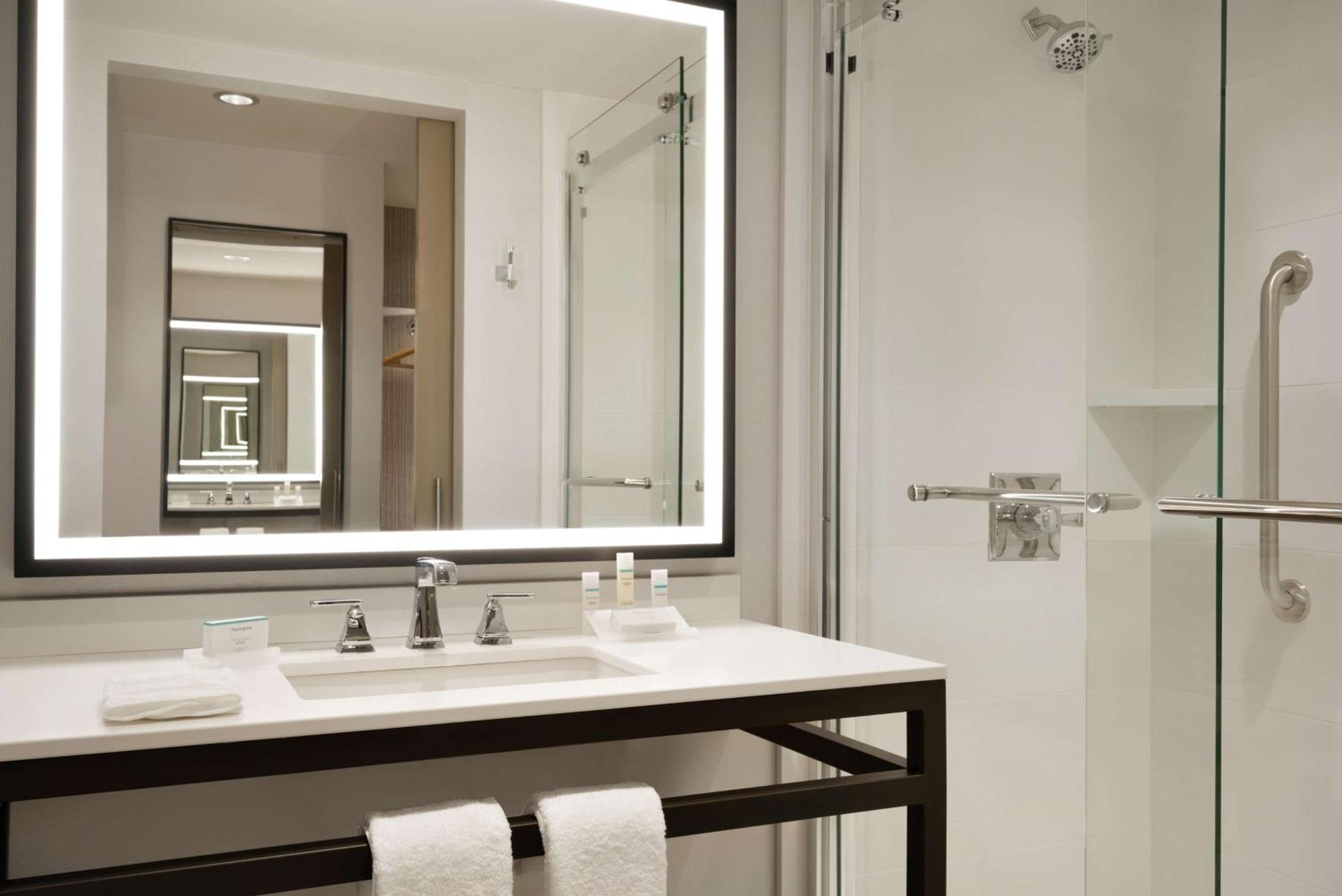 Hilton Garden Inn Newtown Square Radnor Eksteriør billede