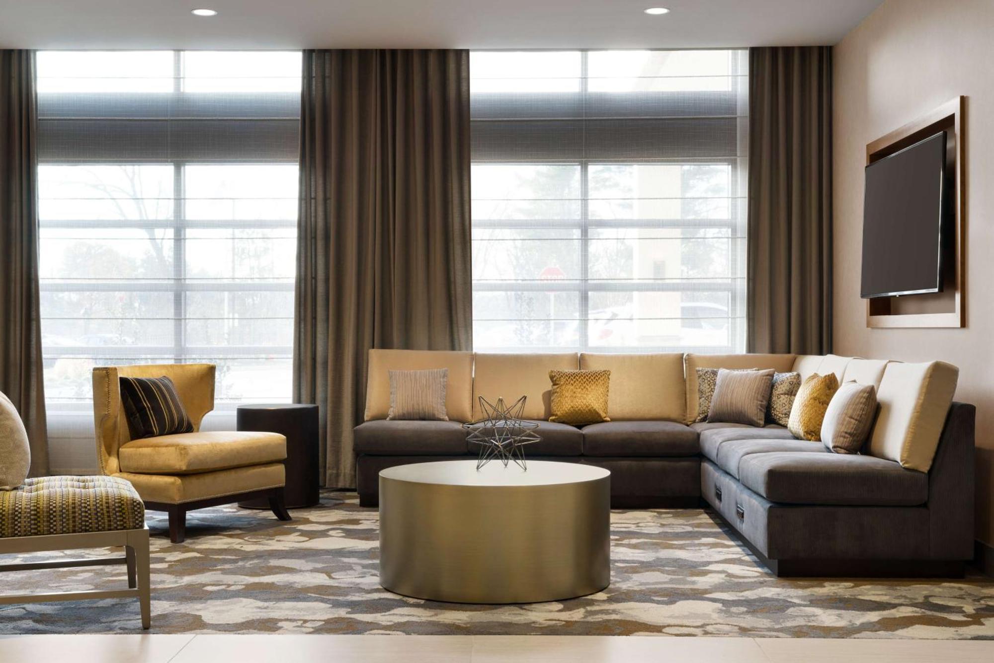 Hilton Garden Inn Newtown Square Radnor Eksteriør billede